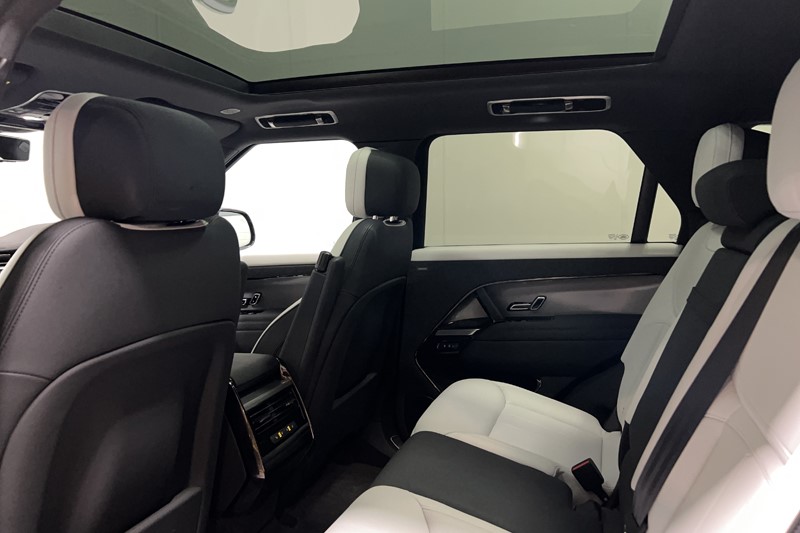 2022 (22) LAND ROVER RANGE ROVER SPORT 3.0 D300 Dynamic SE 5dr Auto 5772356