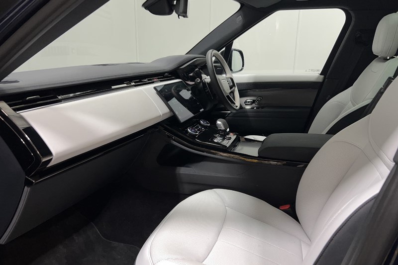 2022 (22) LAND ROVER RANGE ROVER SPORT 3.0 D300 Dynamic SE 5dr Auto 5772353