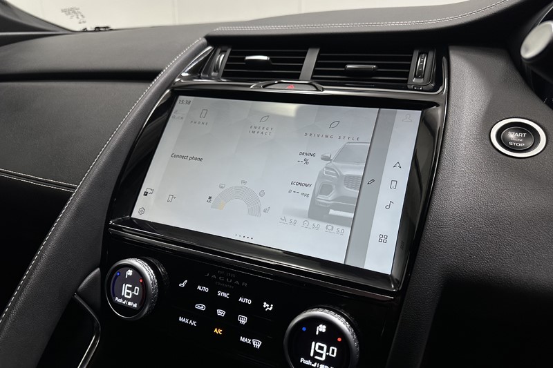 2024 (74) JAGUAR E-PACE 2.0 D200 R-Dynamic SE Black 5dr Auto 5791916