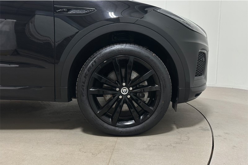 2024 (74) JAGUAR E-PACE 2.0 D200 R-Dynamic SE Black 5dr Auto 5791897