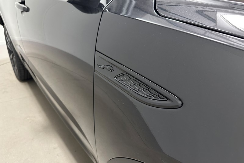 2024 (74) JAGUAR E-PACE 2.0 D200 R-Dynamic SE Black 5dr Auto 5791936