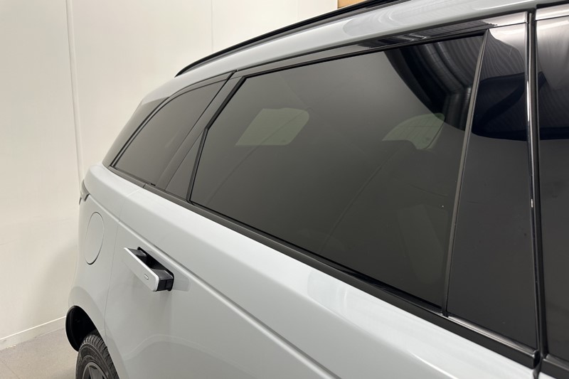 2024 (74) LAND ROVER RANGE ROVER VELAR 2.0 P400e Dynamic HSE 5dr Auto 5892339