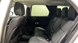 2023 (73) LAND ROVER DISCOVERY 3.0 D300 S 5dr Auto 5822257