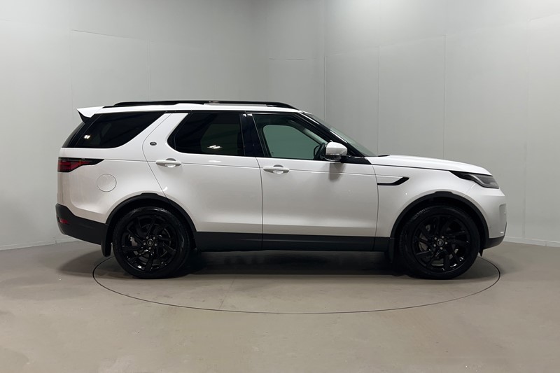 2023 (73) LAND ROVER DISCOVERY 3.0 D300 S 5dr Auto 5822258