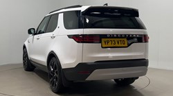 2023 (73) LAND ROVER DISCOVERY 3.0 D300 S 5dr Auto 5822255