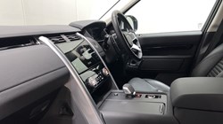 2023 (73) LAND ROVER DISCOVERY 3.0 D300 S 5dr Auto 5822287