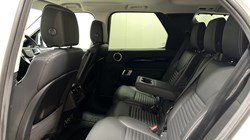 2023 (73) LAND ROVER DISCOVERY 3.0 D300 S 5dr Auto 5822293