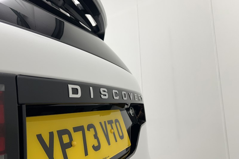 2023 (73) LAND ROVER DISCOVERY 3.0 D300 S 5dr Auto 5822301