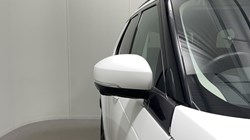 2023 (73) LAND ROVER DISCOVERY 3.0 D300 S 5dr Auto 5822305
