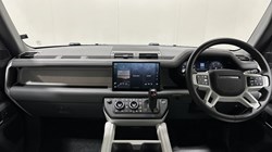 2025 (25) LAND ROVER DEFENDER 3.0 D250 X-Dynamic HSE 90 3dr Auto 5790776