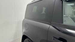 2025 (25) LAND ROVER DEFENDER 3.0 D250 X-Dynamic HSE 90 3dr Auto 5790813