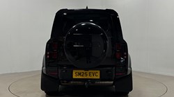 2025 (25) LAND ROVER DEFENDER 3.0 D250 X-Dynamic HSE 90 3dr Auto 5790772