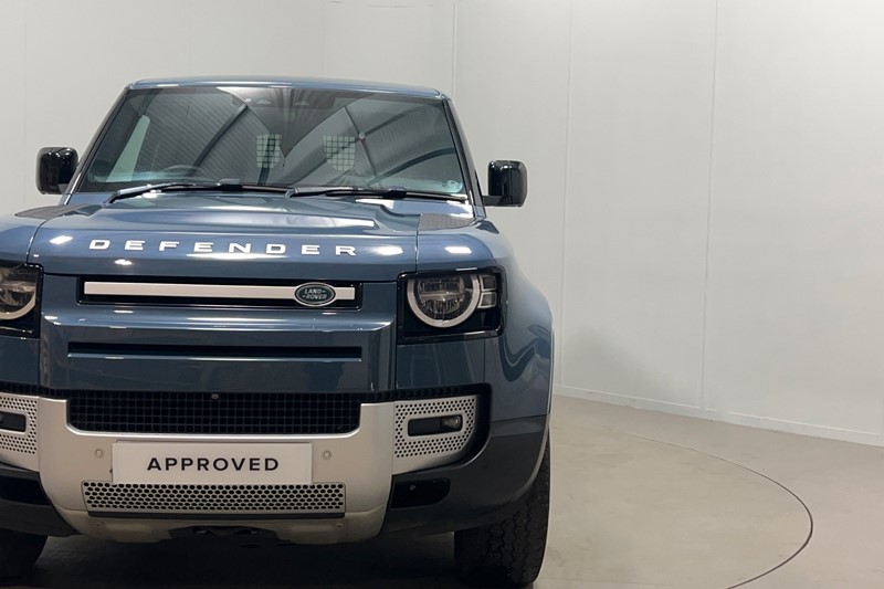 2023 (73) LAND ROVER COMMERCIAL DEFENDER 3.0 D250 Hard Top Auto [3 Seat] 5797656