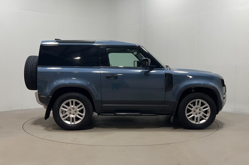 2023 (73) LAND ROVER COMMERCIAL DEFENDER 3.0 D250 Hard Top Auto [3 Seat] 5797611