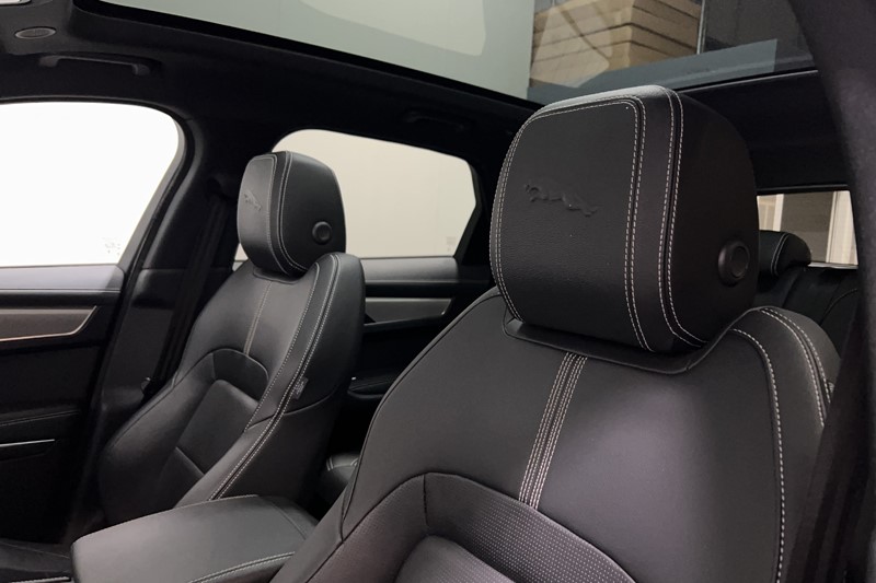 2023 (73) JAGUAR F-PACE 2.0 D200 R-Dynamic SE Black 5dr Auto AWD 5801414