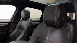 2023 (73) JAGUAR F-PACE 2.0 D200 R-Dynamic SE Black 5dr Auto AWD 5801414