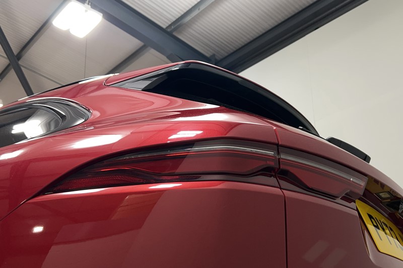 2023 (73) JAGUAR F-PACE 2.0 D200 R-Dynamic SE Black 5dr Auto AWD 5801423