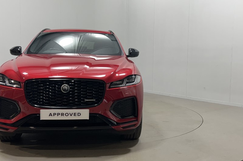 2023 (73) JAGUAR F-PACE 2.0 D200 R-Dynamic SE Black 5dr Auto AWD 5801431