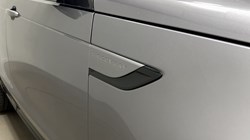 2023 (73) LAND ROVER DISCOVERY 3.0 D300 Dynamic HSE 5dr Auto 5822896
