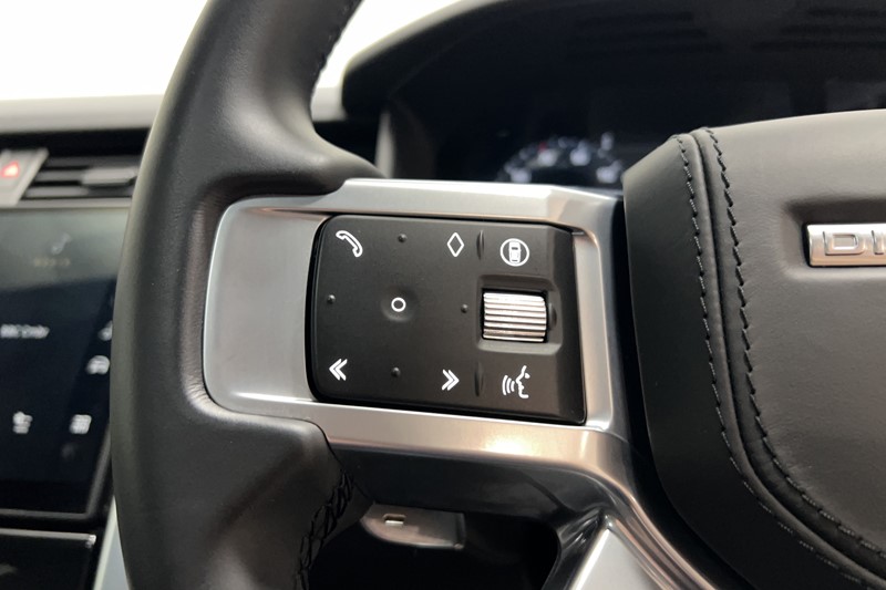2023 (73) LAND ROVER DISCOVERY 3.0 D300 Dynamic HSE 5dr Auto 5822863