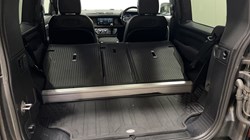 2021 (21) LAND ROVER DEFENDER 3.0 D250 SE 90 3dr Auto 5822365