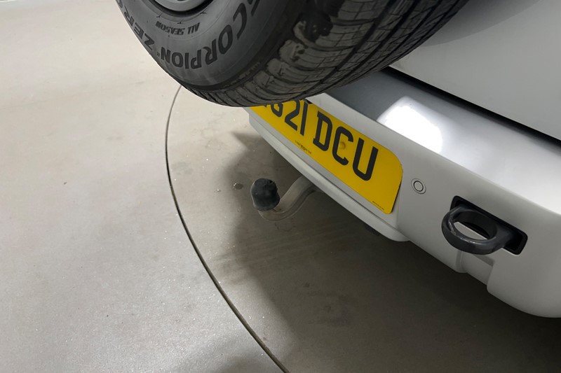 2021 (21) LAND ROVER DEFENDER 3.0 D250 SE 90 3dr Auto 5822368