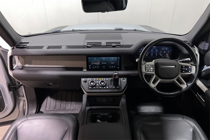 2021 (21) LAND ROVER DEFENDER 3.0 D250 SE 90 3dr Auto 5822331