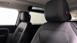 2021 (21) LAND ROVER DEFENDER 3.0 D250 SE 90 3dr Auto 5822359
