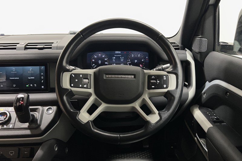 2021 (21) LAND ROVER DEFENDER 3.0 D250 SE 90 3dr Auto 5822333