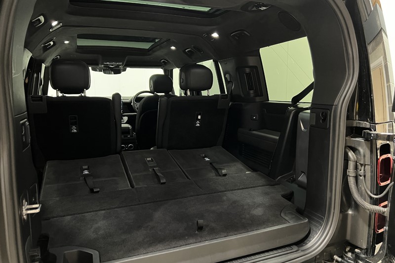 2025 (25) LAND ROVER DEFENDER 3.0 D350 X-Dynamic HSE 130 5dr Auto [8 Seat] 5798584