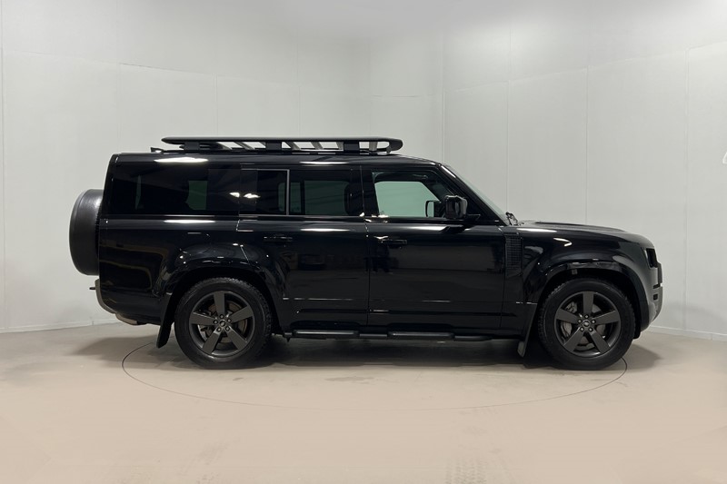 2025 (25) LAND ROVER DEFENDER 3.0 D350 X-Dynamic HSE 130 5dr Auto [8 Seat] 5798572