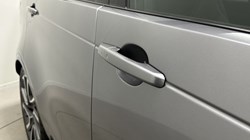 2025 (25) LAND ROVER DISCOVERY 3.0 D350 Dynamic HSE 5dr Auto 5818484