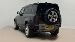2025 (25) LAND ROVER DEFENDER 2.0 P300e X-Dynamic SE 110 5dr Auto 5827831