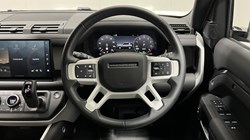2025 (25) LAND ROVER DEFENDER 2.0 P300e X-Dynamic SE 110 5dr Auto 5827872