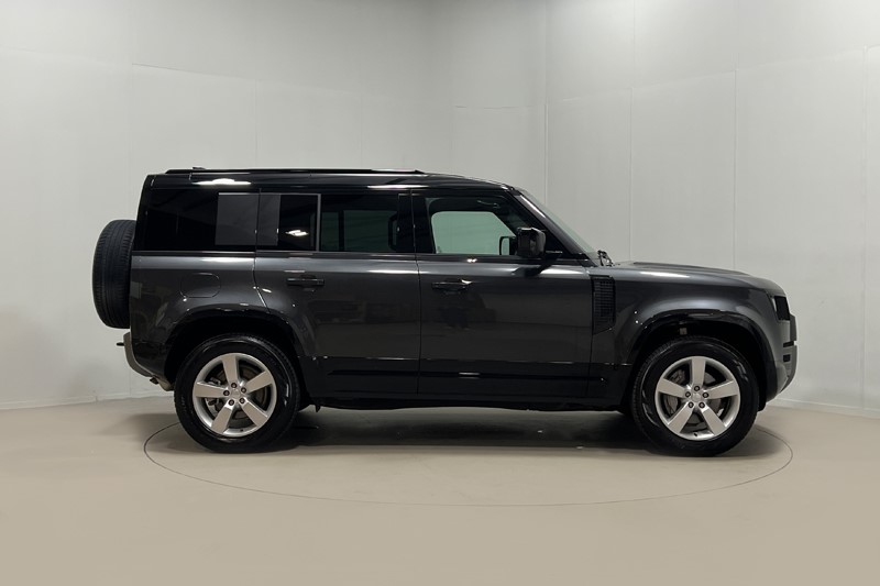 2025 (25) LAND ROVER DEFENDER 2.0 P300e X-Dynamic SE 110 5dr Auto 5827834