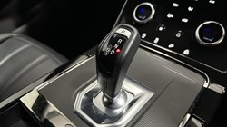 2022 (22) LAND ROVER RANGE ROVER EVOQUE 2.0 D200 R-Dynamic S 5dr Auto 5819243