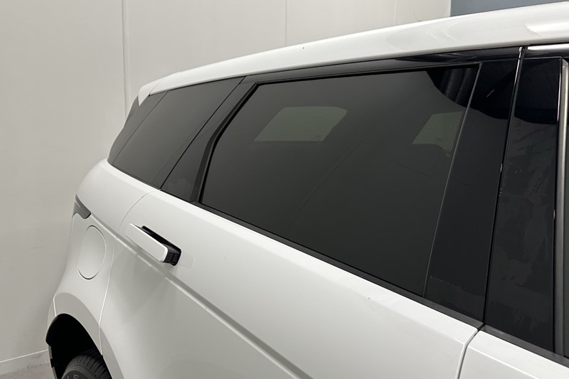 2022 (22) LAND ROVER RANGE ROVER EVOQUE 2.0 D200 R-Dynamic S 5dr Auto 5819263