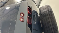2023 (23) LAND ROVER DEFENDER 3.0 D250 X-Dynamic SE 110 5dr Auto 5818120