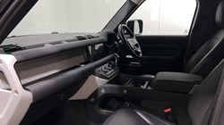 2023 (23) LAND ROVER COMMERCIAL DEFENDER 3.0 D250 Hard Top SE Auto 5881925