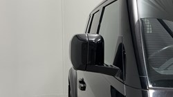 2023 (23) LAND ROVER COMMERCIAL DEFENDER 3.0 D250 Hard Top SE Auto 5881934