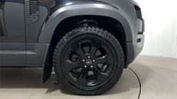 2023 (23) LAND ROVER COMMERCIAL DEFENDER 3.0 D250 Hard Top SE Auto 5881894
