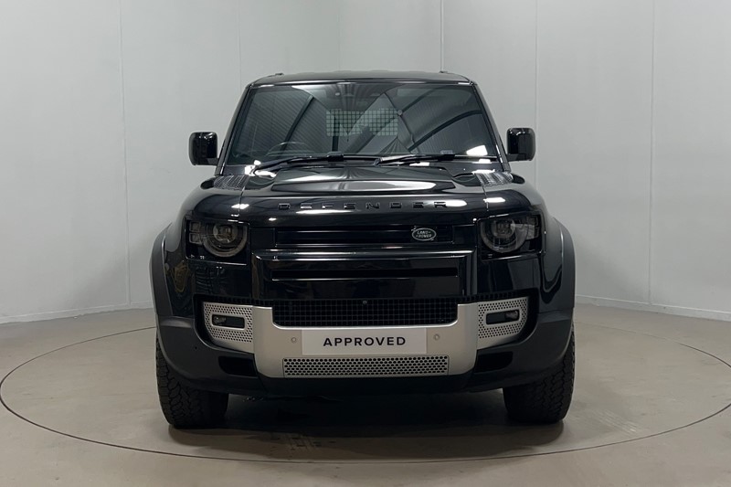 2023 (23) LAND ROVER COMMERCIAL DEFENDER 3.0 D250 Hard Top SE Auto 5881893