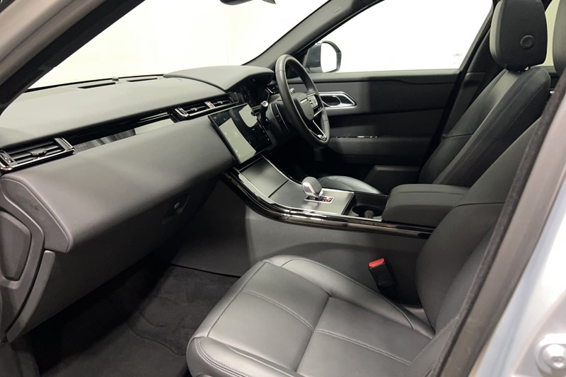 2023 (73) LAND ROVER RANGE ROVER VELAR 2.0 D200 MHEV Dynamic SE 5dr Auto 5822706
