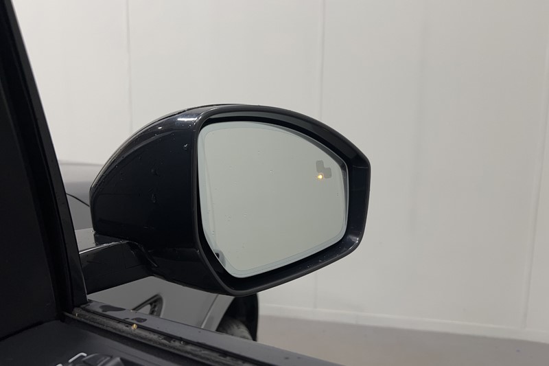 2021 (21) LAND ROVER DISCOVERY SPORT 1.5 P300e R-Dynamic HSE 5dr Auto [5 Seat] 5839303