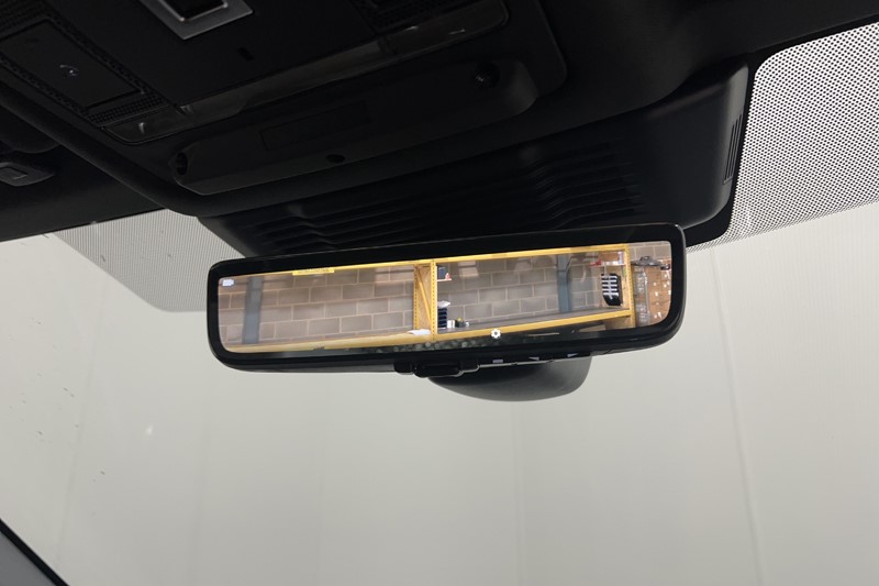 2021 (21) LAND ROVER DISCOVERY SPORT 1.5 P300e R-Dynamic HSE 5dr Auto [5 Seat] 5839313