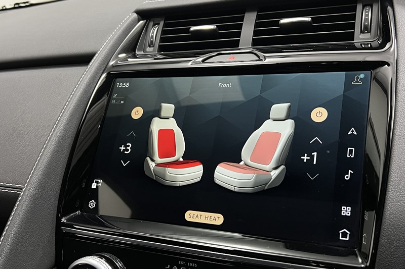 2024 (73) JAGUAR E-PACE 2.0 D200 R-Dynamic SE Black 5dr Auto 5828148