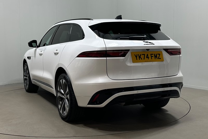 2024 (74) JAGUAR F-PACE 2.0 D200 R-Dynamic HSE Black 5dr Auto AWD 5843930