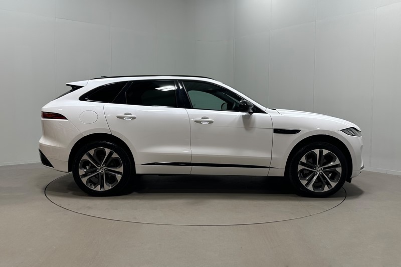 2024 (74) JAGUAR F-PACE 2.0 D200 R-Dynamic HSE Black 5dr Auto AWD 5843933