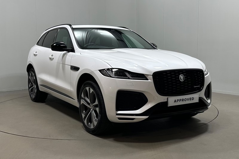 2024 (74) JAGUAR F-PACE 2.0 D200 R-Dynamic HSE Black 5dr Auto AWD