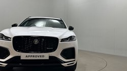 2024 (74) JAGUAR F-PACE 2.0 D200 R-Dynamic HSE Black 5dr Auto AWD 5843982